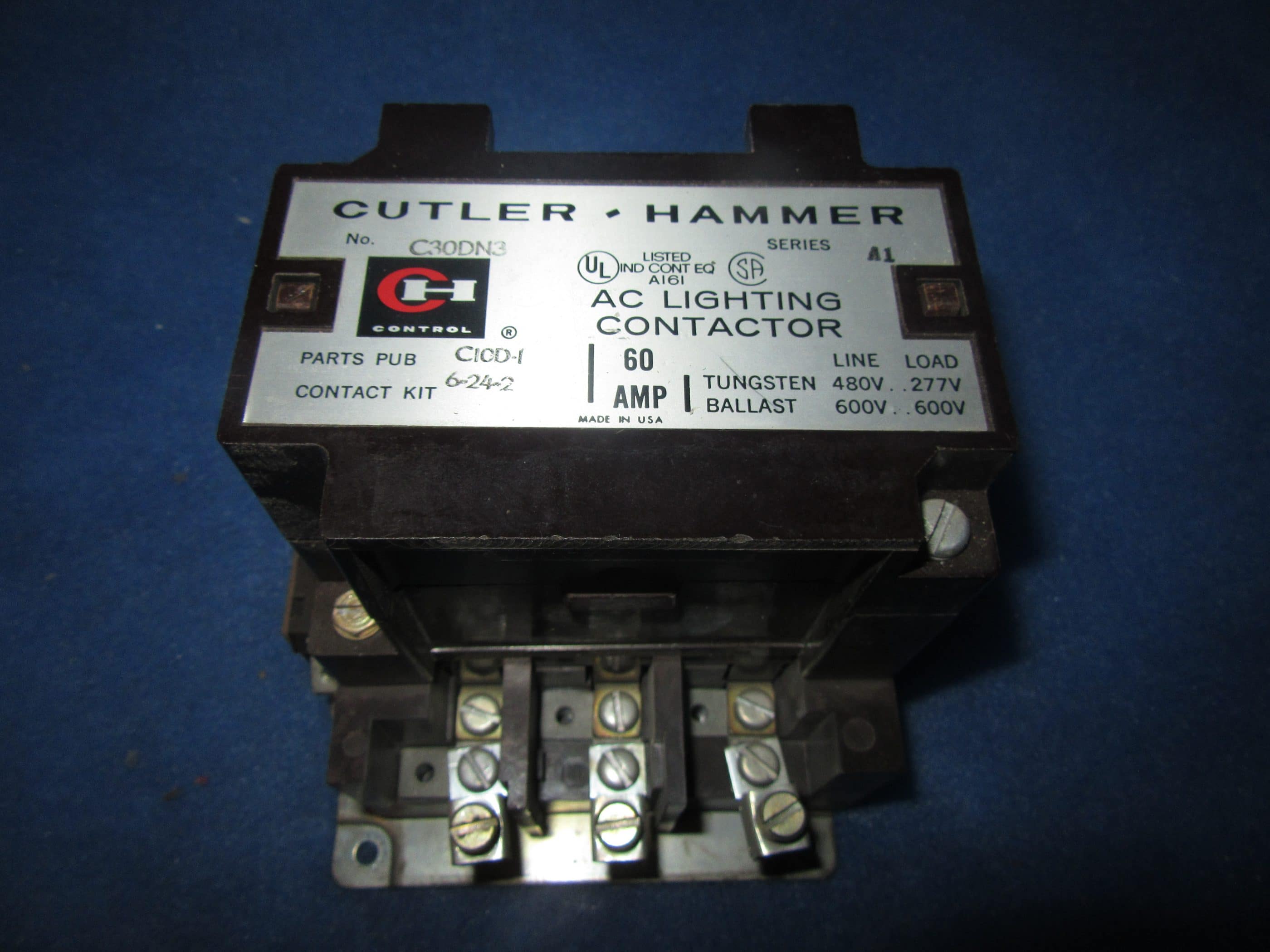 CUTLER-HAMMER 60AMP CONTACTOR  C10D-1 